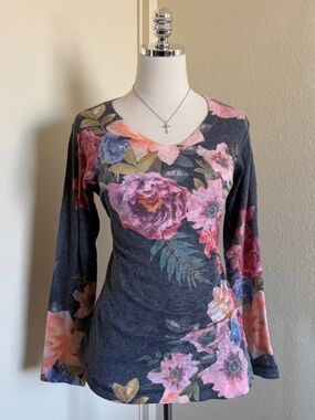 Grey Long Sleeve Floral Graphic Top